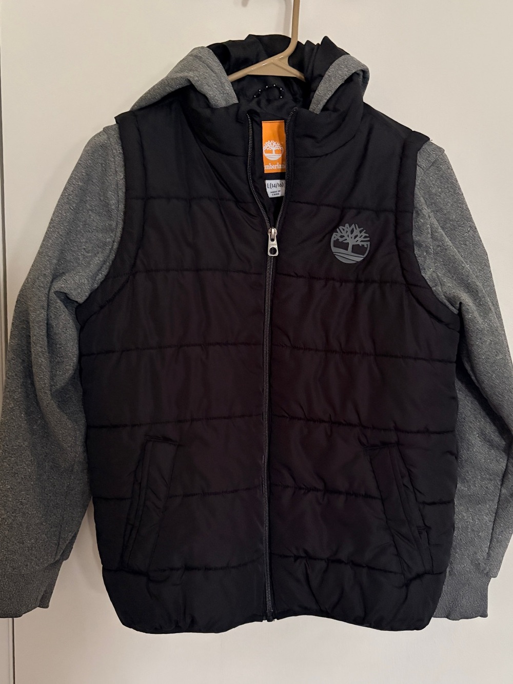 Timberland Boys 12/14 Black Fall Jacket Coat w/ Gray Sleeves vest is attached